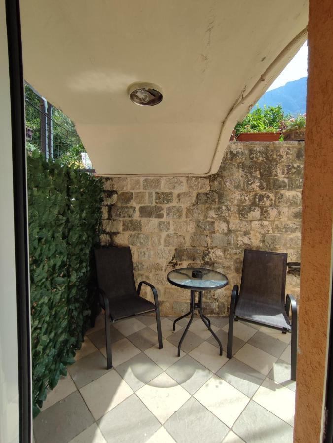 Studio Apartman Radimir كوتور المظهر الخارجي الصورة