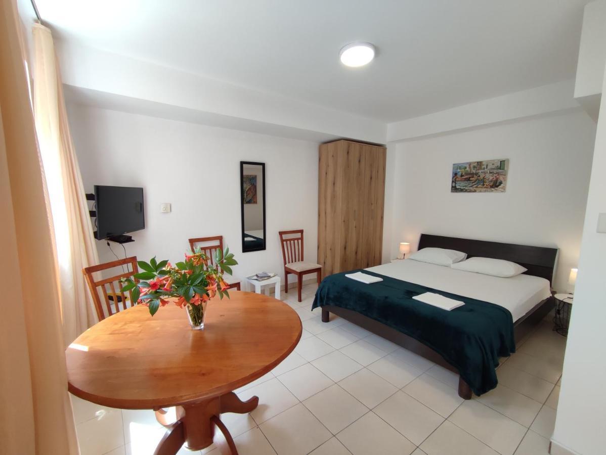 Studio Apartman Radimir كوتور المظهر الخارجي الصورة